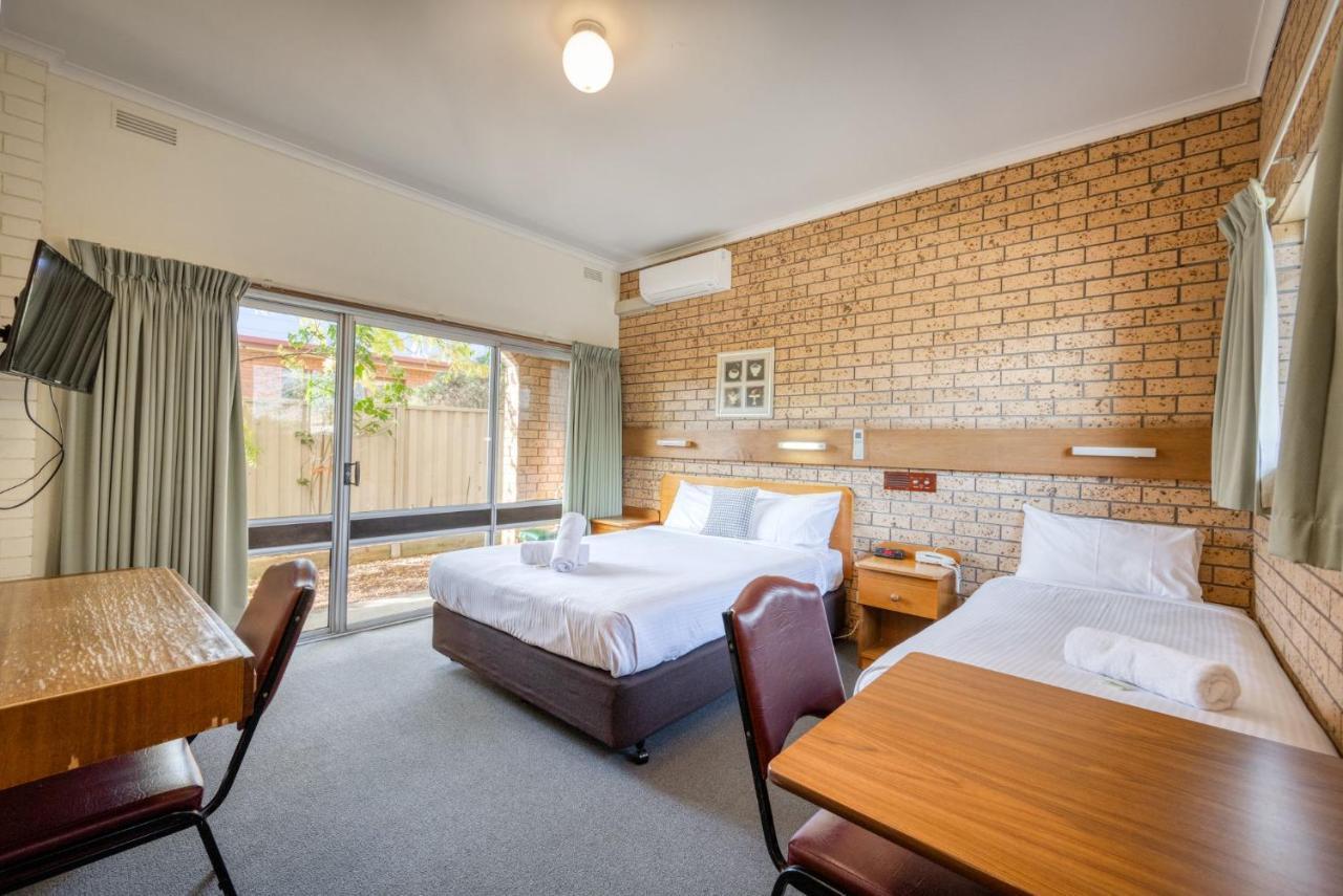 Colac Mid City Motor Inn Екстериор снимка