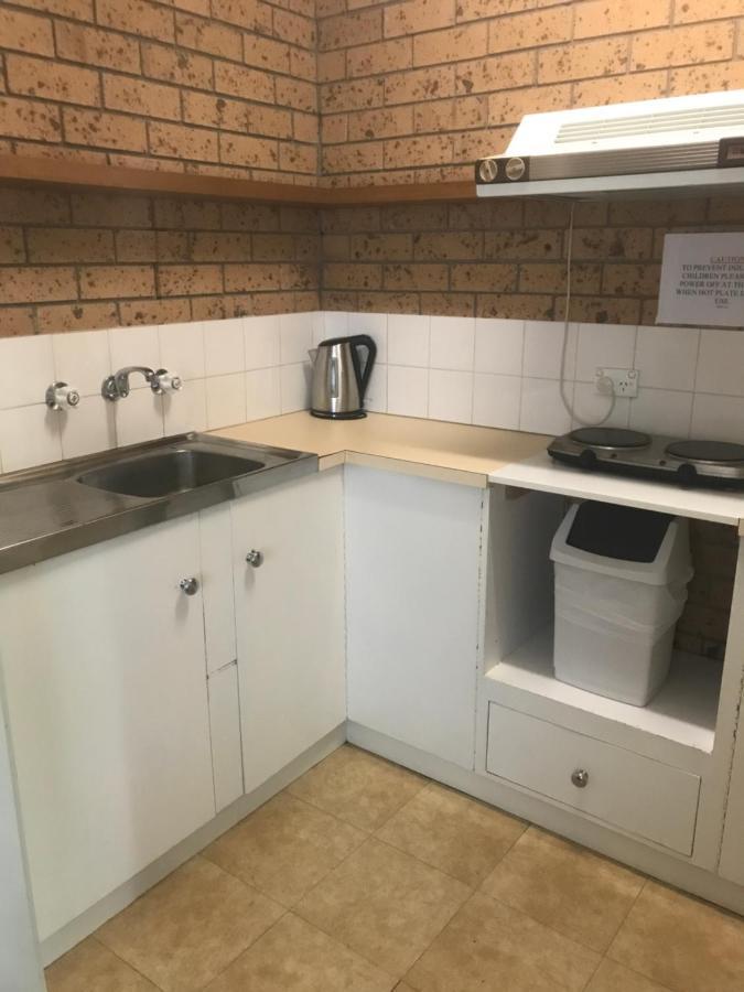 Colac Mid City Motor Inn Екстериор снимка