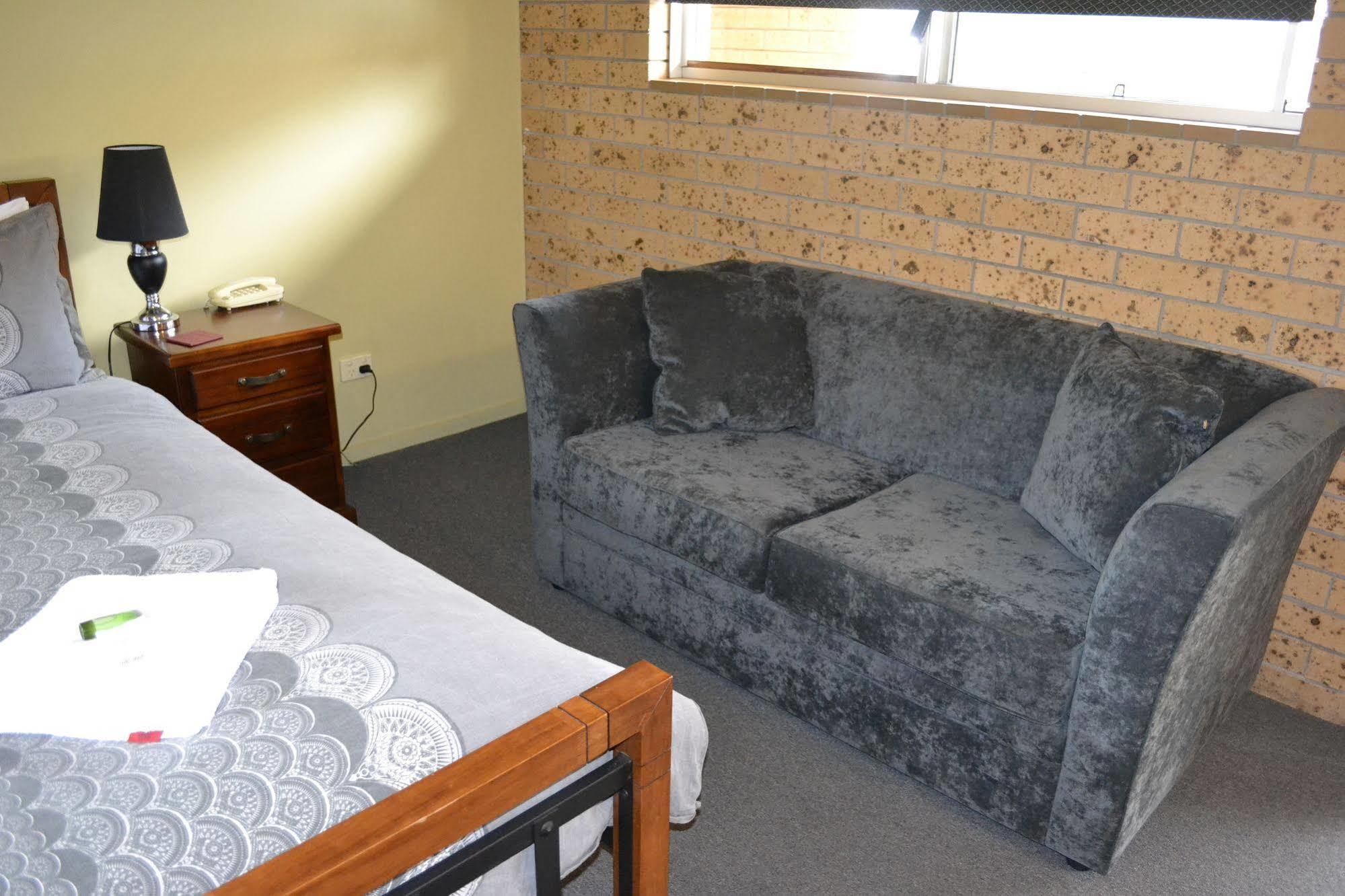 Colac Mid City Motor Inn Екстериор снимка