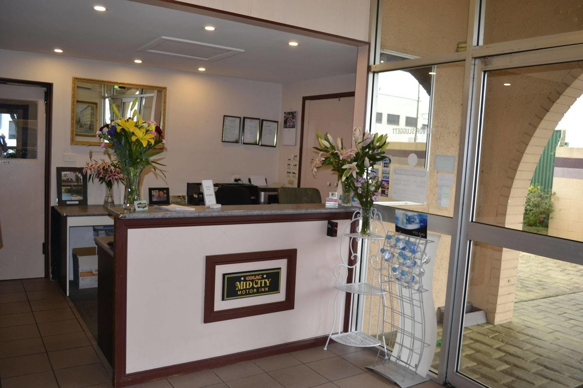 Colac Mid City Motor Inn Екстериор снимка